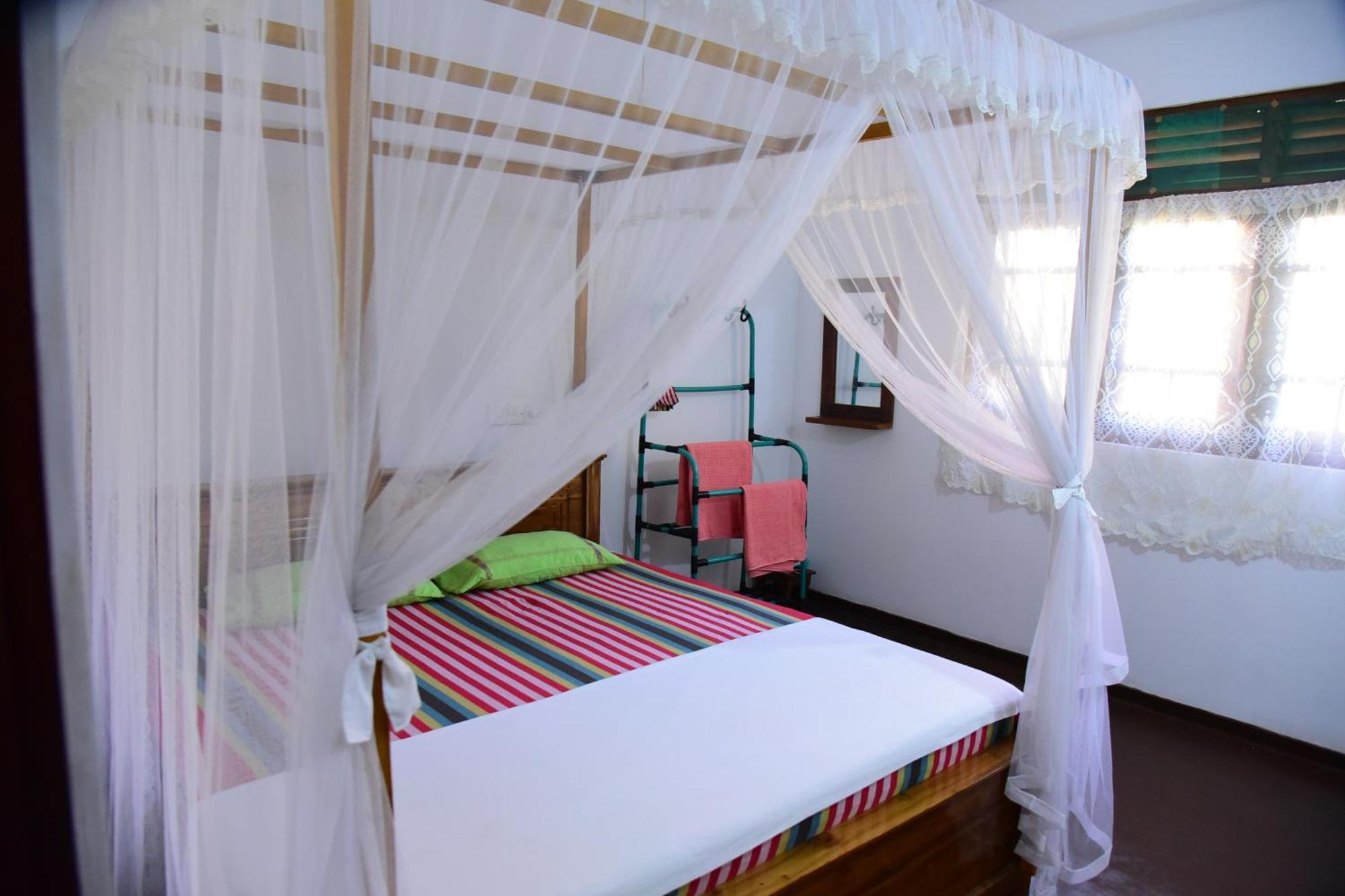 Sun Ground Villa Хиккадува Экстерьер фото