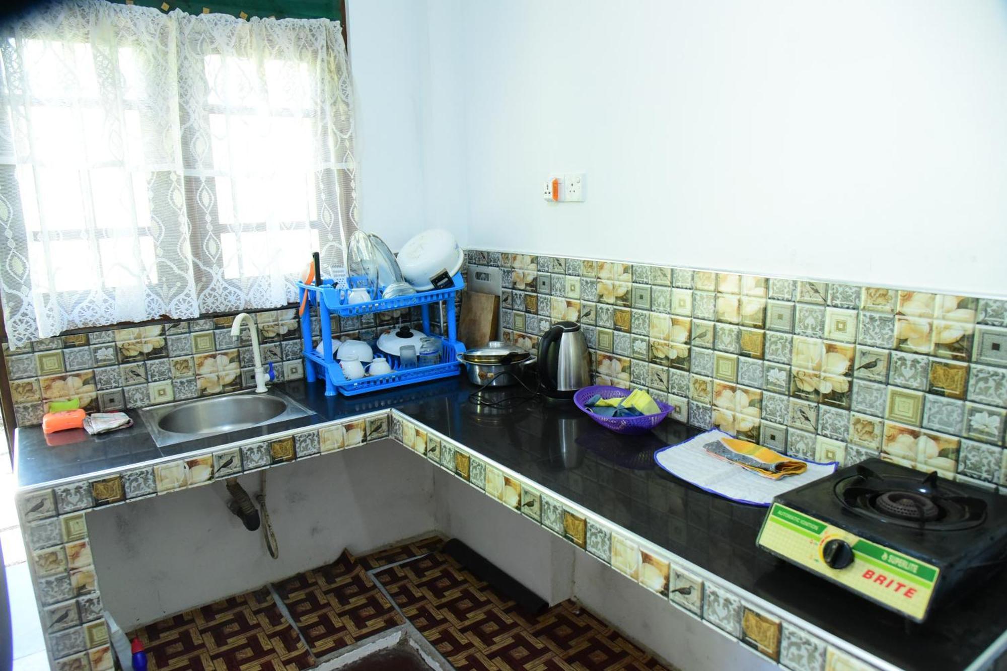 Sun Ground Villa Хиккадува Экстерьер фото